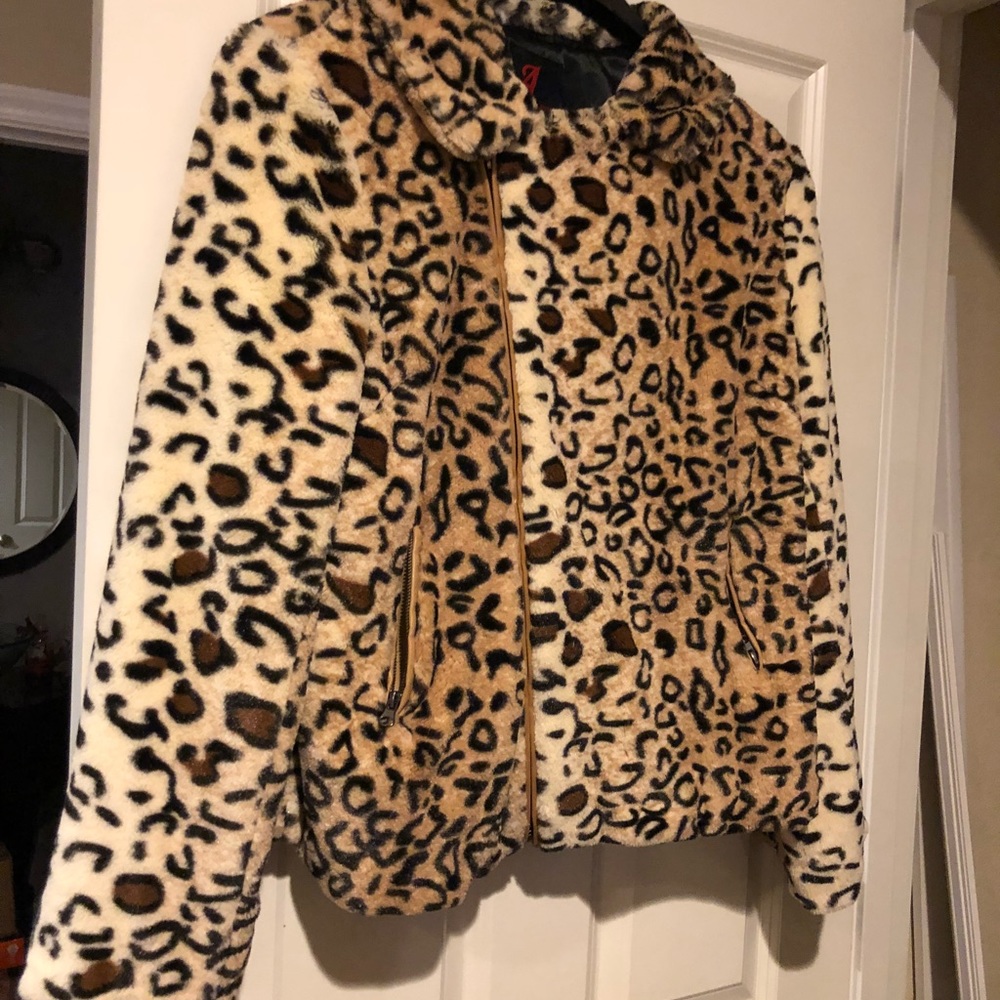 Faux fur leopard jacket beautiful size xl /14 - Picture 3 of 7